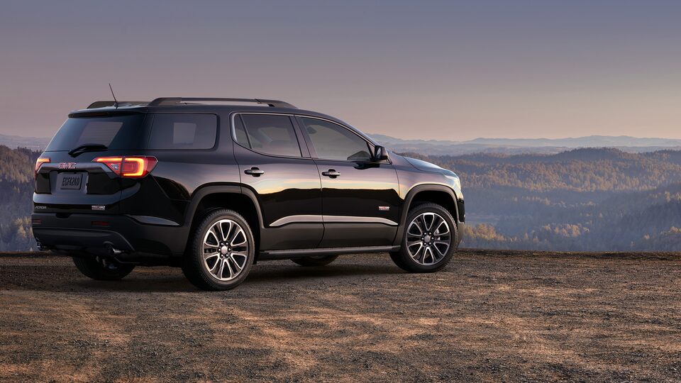 2019-acadia-mp-all-terrain-19PGAC00040.jpg
