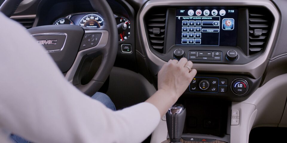 GMC Acadia® All Terrain 2019 | Seguridad en cada viaje | GMC Mex