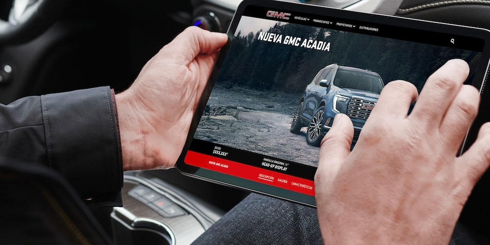 OnStar 4G LTE con conectividad Wi-Fi en GMC Acadia 2025, camioneta para 7 pasajeros