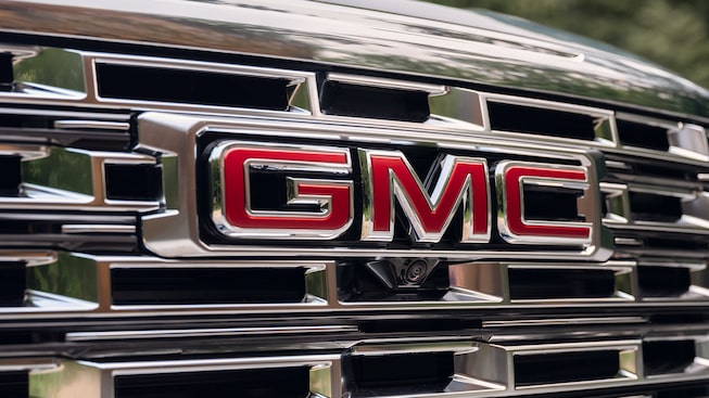 Parrilla con estilo cromado en tu nueva GMC Acadia 2024