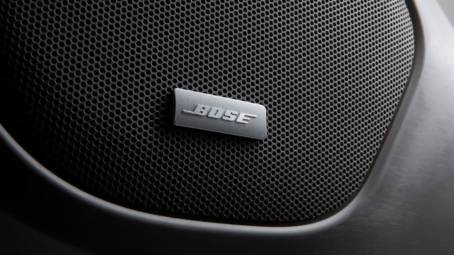 Sistema de audio Bose integrado en tu SUV de 3 filas de asientos, GMC Acadia 2024
