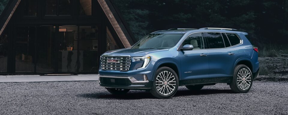 Leasing o Flexpay, conoce cómo puedes estrenar tu nueva GMC Acadia 2024, SUV de tres filas de asientos
