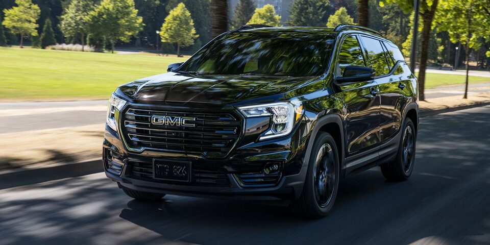GMC Terrain 2024, camioneta SUV con motor turbo