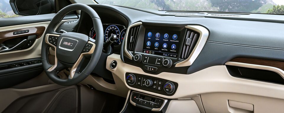 Conectividad a la vanguardia en tu GMC Terrain 2024, camioneta SUV premium