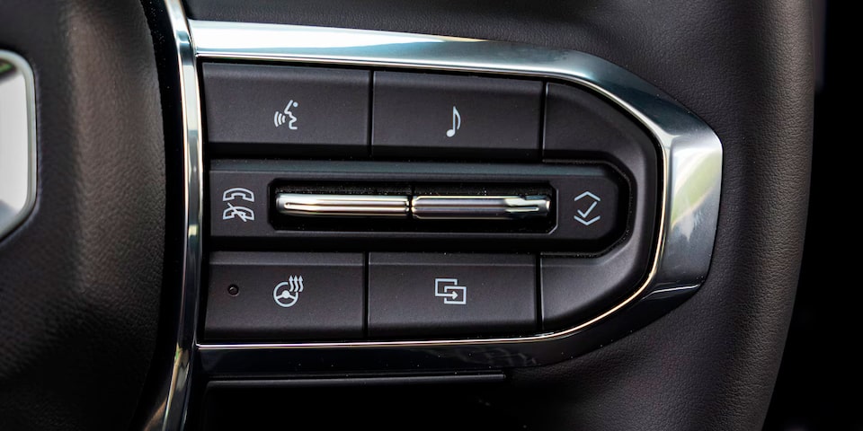Nueva GMC Terrain Black Edition, camioneta SUV con Wireless Phone Projection