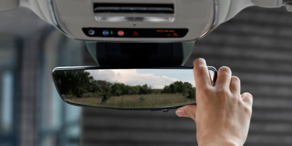 Full Mirror Display en tu nueva GMC Terrain 2026, camioneta SUV