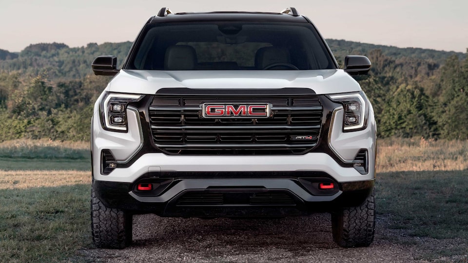 Diseño deportivo y robusto de la nueva GMC Terrain 2026, camioneta SUV premium