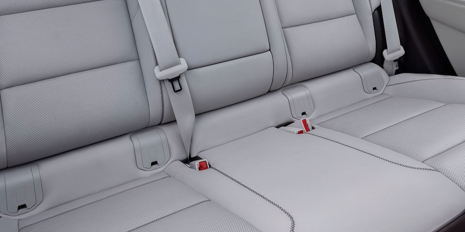 Buckle to drive que restringe al conductor cambiar de seguridad hasta que tenga el cinturón puesto en la nueva GMC Terrain 2026