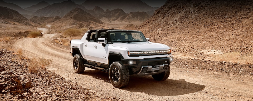 GMC Hummer EV versión pickup con motor eléctrico de 1000HP y suspensión adaptativa