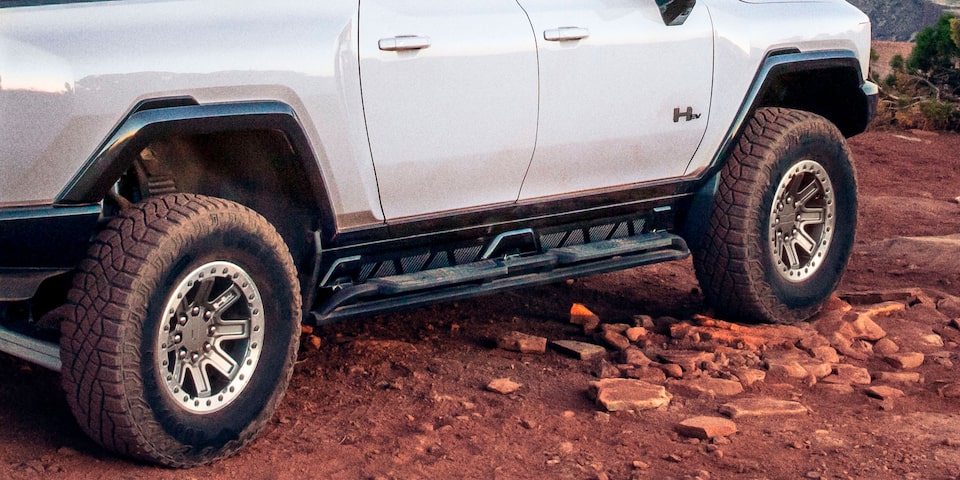 Nueva GMC Hummer EV, SUV eléctrica con estribos Off-Road