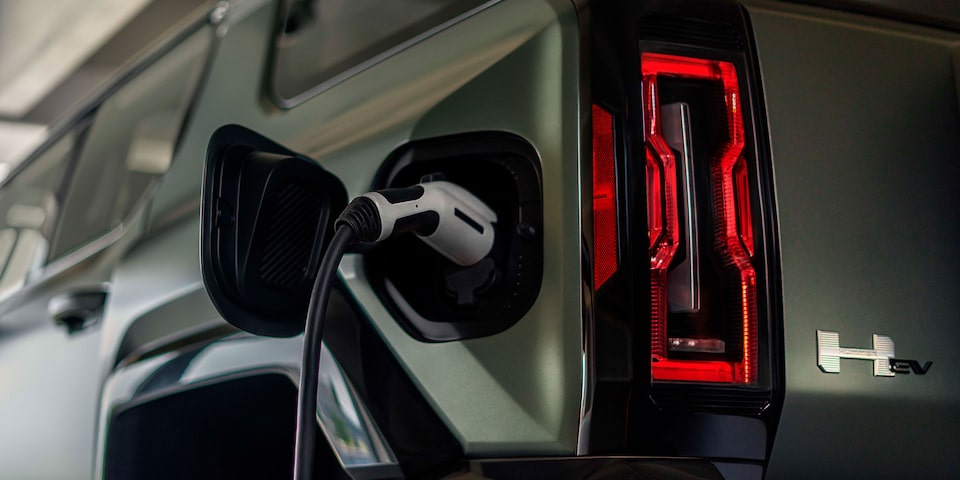 Nueva GMC Hummer EV, SUV eléctrica compatible con los cargadores domésticos de 240 V