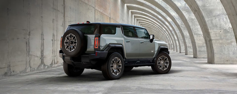 Descubre el precio de lista de la nueva GMC Hummer EV versión SUV