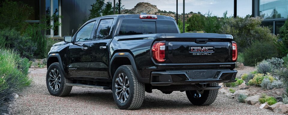 Conoce los precios y promociones disponibles para obtener tu nueva pickup mediana de lujo, GMC Canyon 2023
