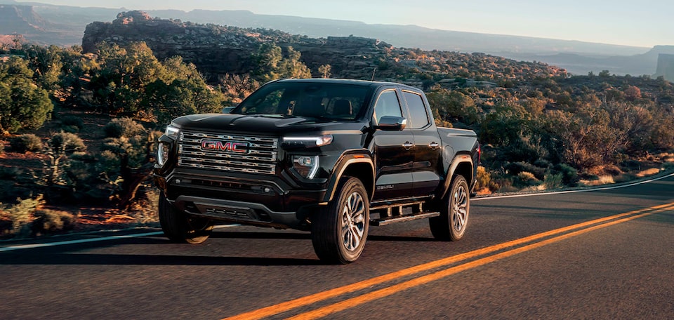 GMC Canyon 2025, pickup mediana premium lista para la aventura