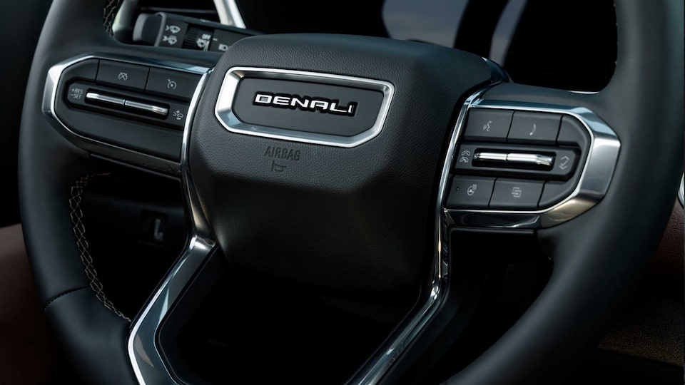 Volante de tu próxima GMC Canyon 2025 versión Denali