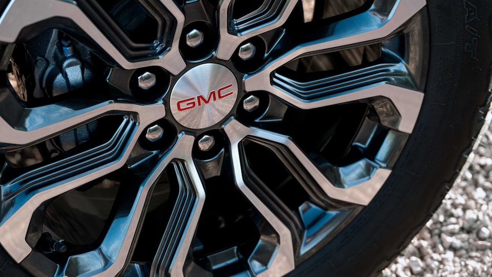 Rines de aluminio en tu GMC Canyon 2025, pickup mediana premium