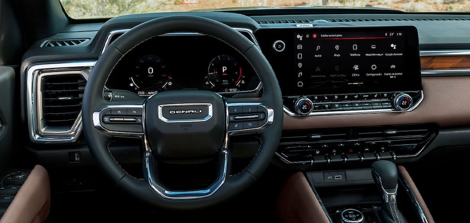 Pantalla de infoentretenimiento de 11.3 pulgadas diagonales en tu GMC Canyon 2025