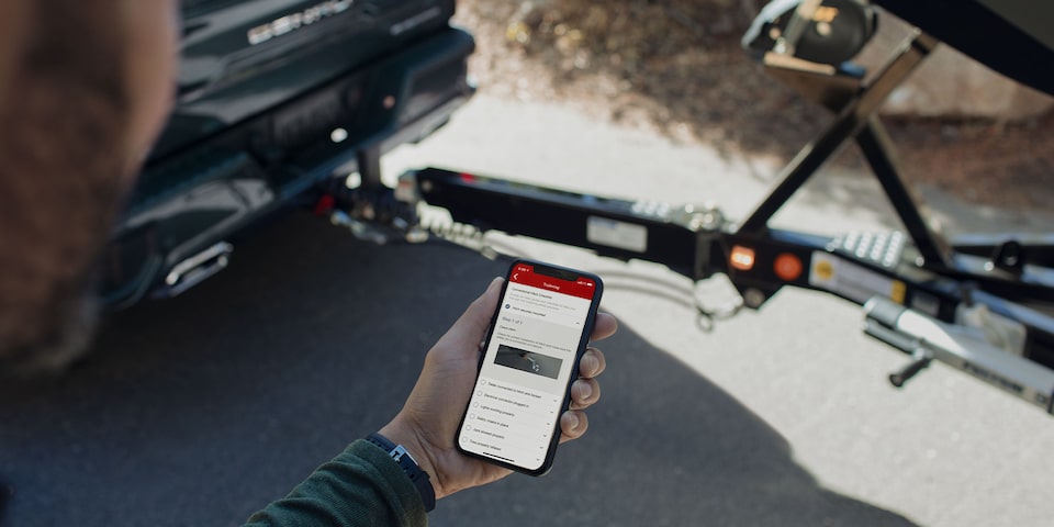 Trailering app para tu pickup de lujo GMC Sierra 2025