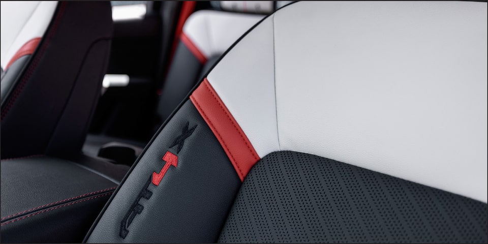 Asientos electrónicos en GMC Canyon 2026