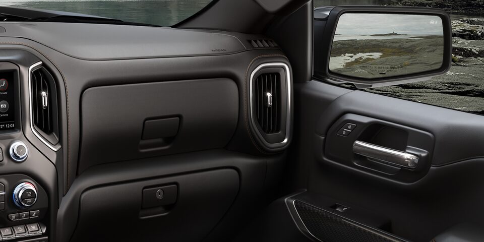 GMC Sierra® 2019 | Comodidad y tecnología interior | GMC Mex